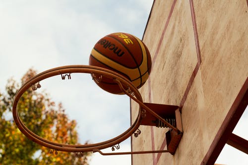 picture of a basketball